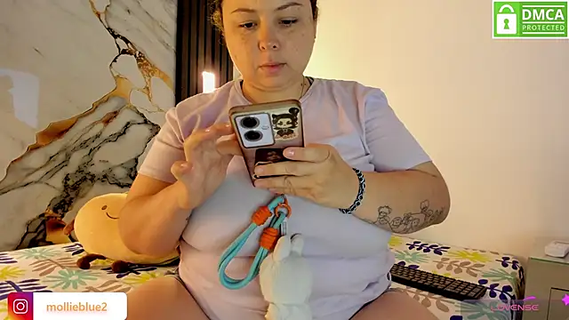 mollieblue69 online show from 01/27/25, 12:37