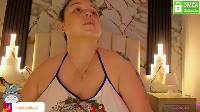 mollieblue69 online show from 02/03/25, 12:36