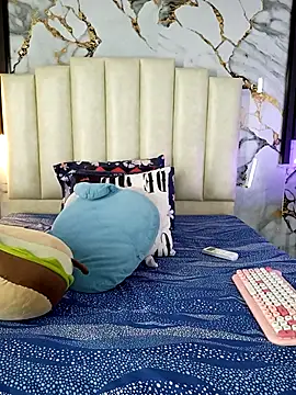 mollieblue69 online show from 02/07/26, 12:53