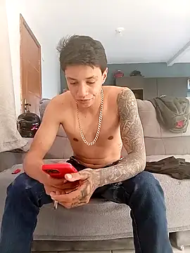 Novin4i20 online show from 10/14/25, 08:42