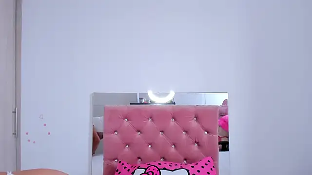 Anamhenao online show from 11/07/25, 12:05