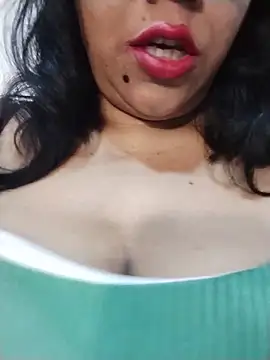 Snapshot of tharu_sweet chatting on 06/13/26, 03:43 tharu sweet online show from 06/13/26, 03:43