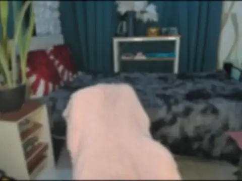 Laura yourhottestbabe123 online show from 01/11/26, 12:43