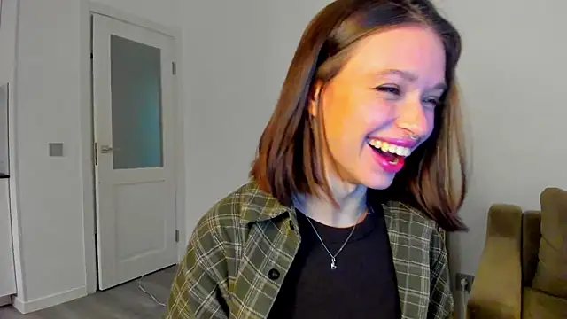 Kossie  online show from 10/30/25, 08:09