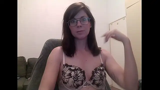 Snapshot of SavannaGirly chatting on 01/15/26, 07:02 SavannaGirly online show from 01/15/26, 07:02