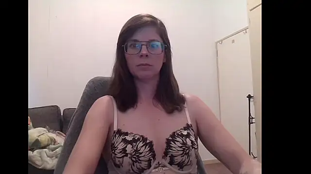 Snapshot of SavannaGirly chatting on 02/05/26, 06:40 SavannaGirly online show from 02/05/26, 06:40