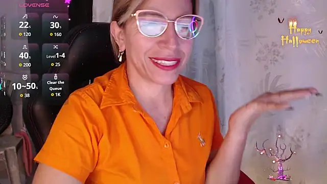 Chayla Ruiz online show from 12/04/25, 10:24