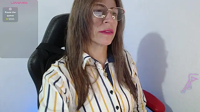 Snapshot of Chayla_Ruiz chatting on 06/30/26, 09:49 Chayla Ruiz online show from 06/30/26, 09:49