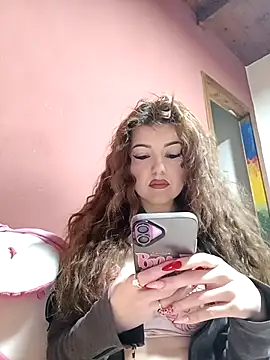 Snapshot of CurlyElisa chatting on 02/17/26, 08:26 CurlyElisa online show from 02/17/26, 08:26