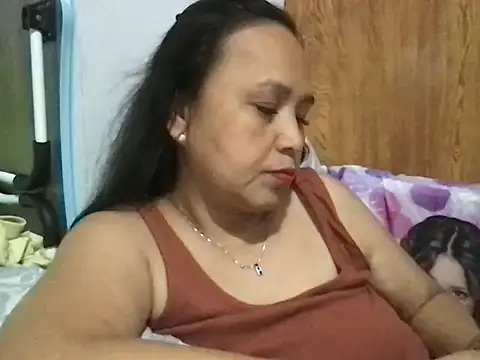 Lhadycarolyn online show from 02/20/25, 12:47