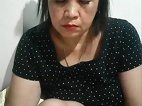 Snapshot of Lhadycarolyn chatting on 03/01/26, 02:30 Lhadycarolyn online show from 03/01/26, 02:30