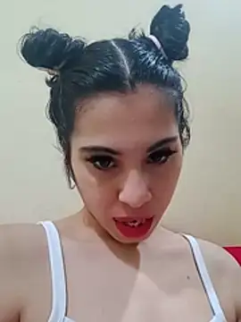 molymeneses online show from 12/06/24, 05:44