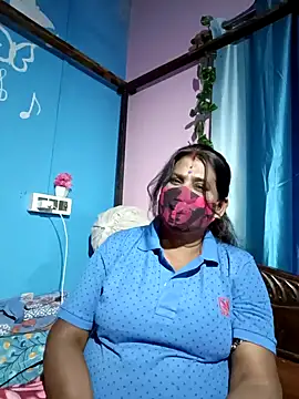 parioo7 online show from 02/08/25, 04:36