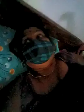 parioo7 online show from 02/15/25, 08:44