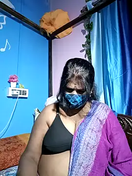 parioo7 online show from 02/22/25, 05:02