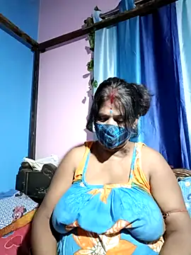 parioo7 online show from 03/17/25, 04:54