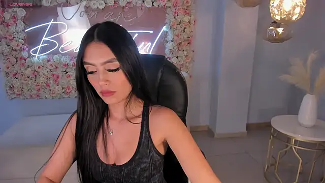 JadeEvansX online show from 12/23/24, 10:55