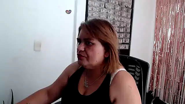 NAILAH SANZ online show from 01/28/25, 02:42