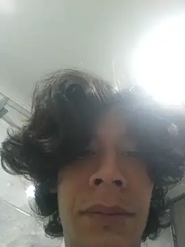 Snapshot of swagbabysk8 chatting on 01/13/26, 11:26 swagbabysk8 online show from 01/13/26, 11:26