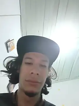 Snapshot of swagbabysk8 chatting on 04/03/26, 01:53 swagbabysk8 online show from 04/03/26, 01:53