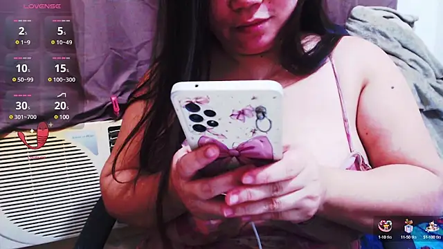 Alliayah Hollyx online show from 01/04/25, 12:16