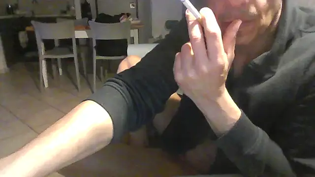 Snapshot of franz001970 chatting on 03/12/25, 09:24 franz001970 online show from 03/12/25, 09:24