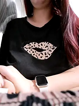 NansyyyaLiannkkaasssssa78 online show from 12/13/24, 10:51