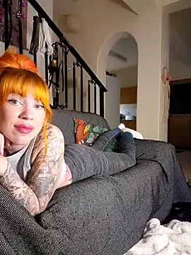 MissMialicious online show from 12/05/24, 03:39