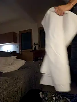 MissMialicious online show from 12/16/24, 04:49