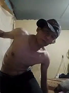 Snapshot of MarsWood chatting on 12/22/25, 02:41 MarsWood online show from 12/22/25, 02:41