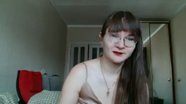 Snapshot of KiraGoldens chatting on 03/30/26, 06:03 KiraGoldens online show from 03/30/26, 06:03