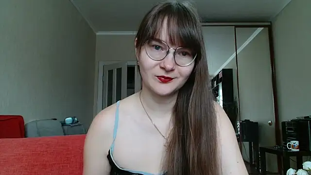 Snapshot of KiraGoldens chatting on 04/22/26, 06:38 KiraGoldens online show from 04/22/26, 06:38