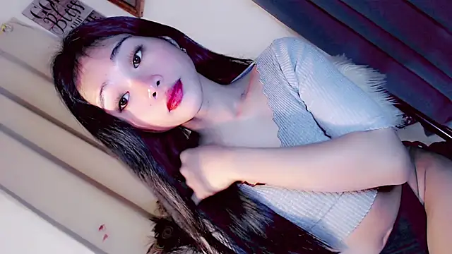 amomentoflust69 online show from 02/07/26, 04:16