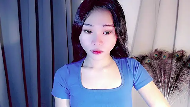 amomentoflust69 online show from 02/09/26, 05:55