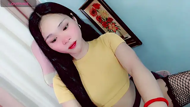 amomentoflust69 online show from 05/24/26, 11:26