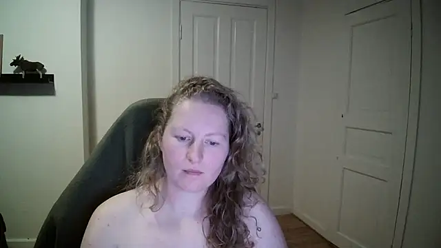 Snapshot of Girlnina-1995 chatting on 12/05/24, 07:38 Girlnina-1995 online show from 12/05/24, 07:38