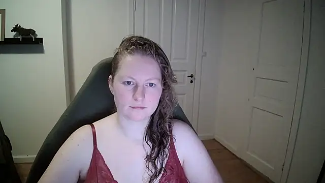 Snapshot of Girlnina-1995 chatting on 12/09/24, 09:39 Girlnina-1995 online show from 12/09/24, 09:39