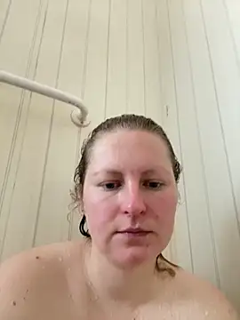 Snapshot of Girlnina-1995 chatting on 01/02/25, 10:16 Girlnina-1995 online show from 01/02/25, 10:16