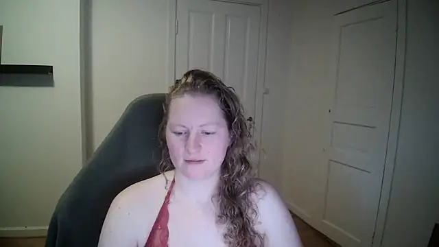 Snapshot of Girlnina-1995 chatting on 01/29/25, 01:17 Girlnina-1995 online show from 01/29/25, 01:17