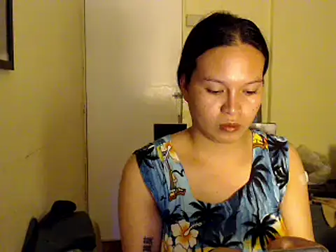 afilipinainLA online show from 12/11/24, 06:47