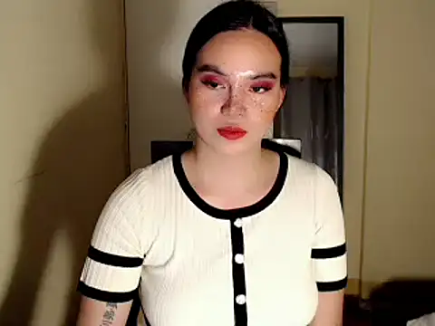 afilipinainLA online show from 02/03/25, 05:24