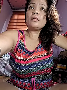 hotbabes163 online show from 09/30/25, 05:45