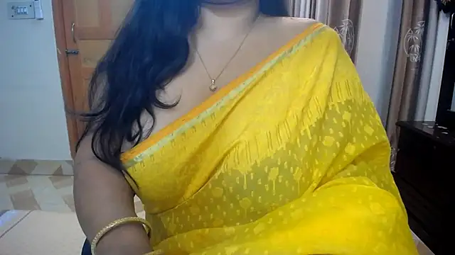 lady maeda  online show from 12/12/24, 07:15