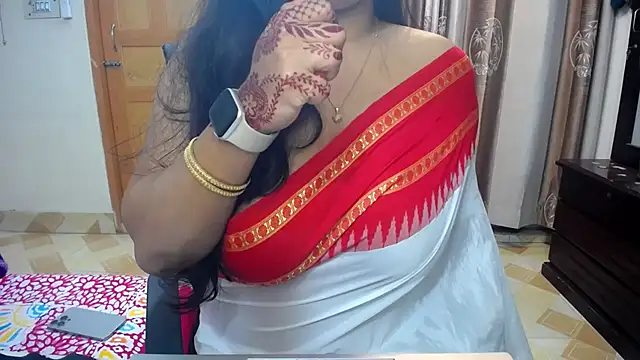 lady maeda  online show from 12/25/24, 07:34