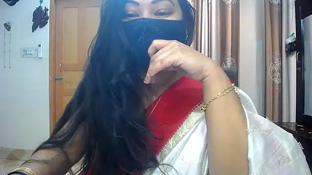 lady maeda  online show from 02/04/25, 10:45