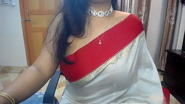 lady maeda  online show from 02/07/25, 07:27