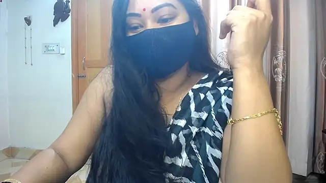 lady maeda  online show from 03/22/25, 08:04