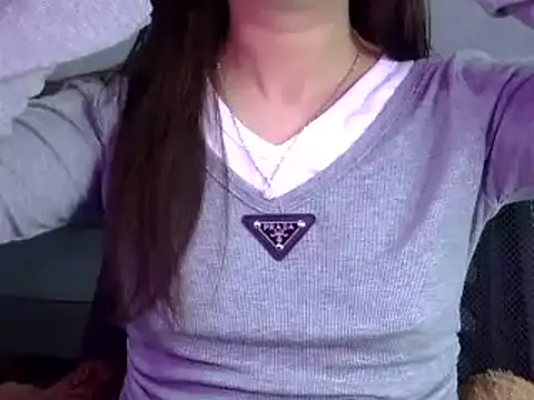 Bee 2k online show from 01/13/25, 05:23