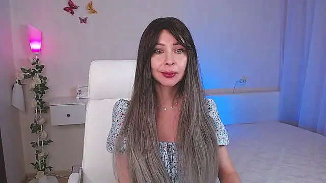 wendifoste online show from 02/11/25, 09:03