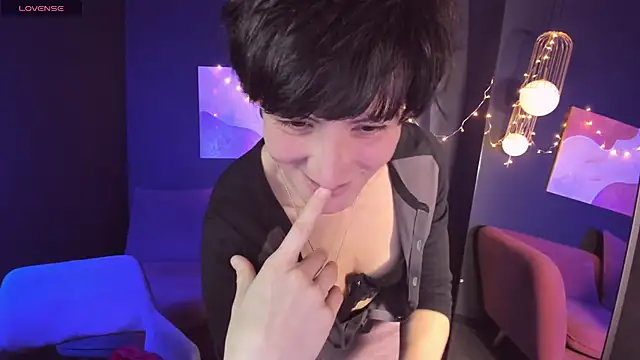 Snapshot of LorenDaze chatting on 01/10/25, 02:02 LorenDaze online show from 01/10/25, 02:02